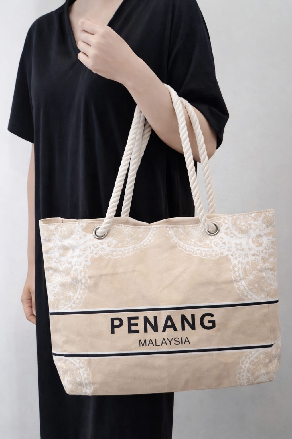 Penang Rope Handle Travel Tote Penang Rope Handle Travel Tote for 1 KD in Kuwait