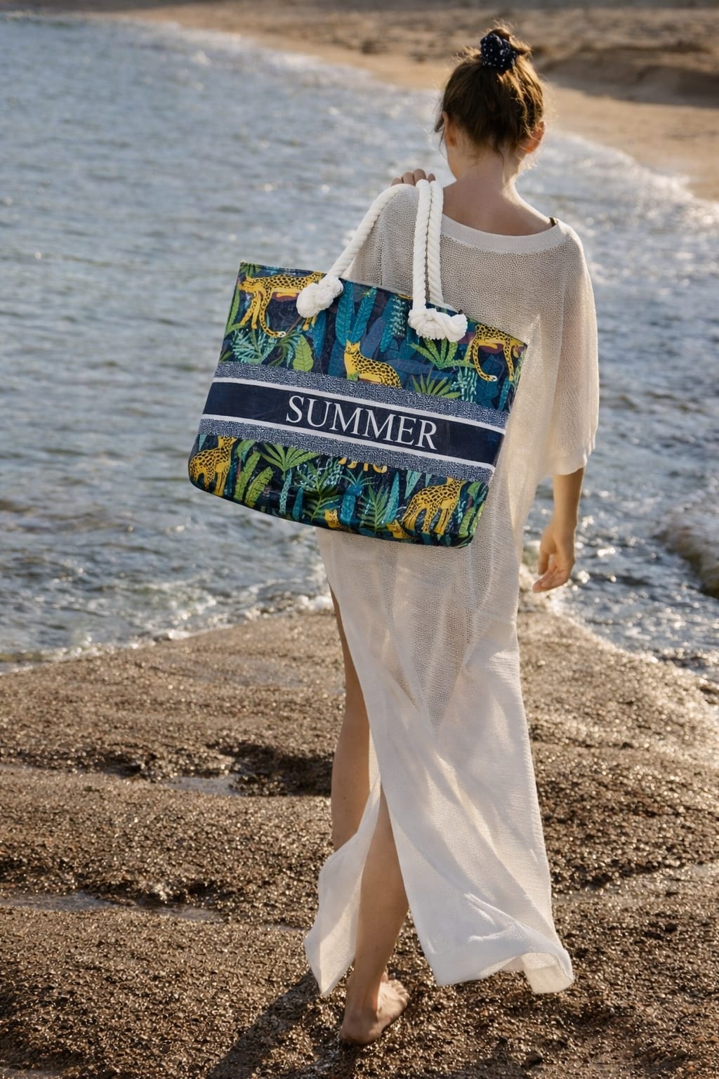 Summer Bloom Rope Handle Beach Tote (Assorted Designs) Large Capacity Summer Bloom Rope Handle Beach Tote for 1 KD in Kuwait